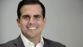 Piden renuncia de Gobernador