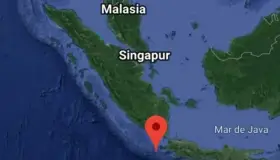 Levantan alerta de tsunami tras sismo de 6.8 en Indonesia