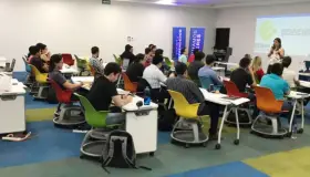 Reciben microempresas apoyos