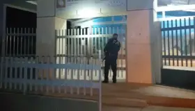 Aumenta vigilancia en escuelas locales