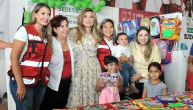 Apoyan a familias con Bazar Escolar