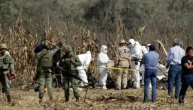 Dan avances de investigación del accidente de helicóptero en Puebla