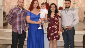 Oscar Martín recibe primer sacramento