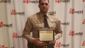 Reconocen a agente del Sheriffato