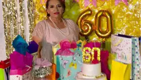 Obdulia festeja rodeada de cariño