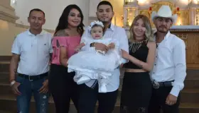 Victoria recibe su primer sacramento