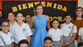 Arranca Gobernadora ciclo escolar