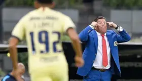 ‘El Piojo’ Herrera amenaza a sus jugadores