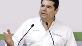 Invitan registrarse a régimen fiscal