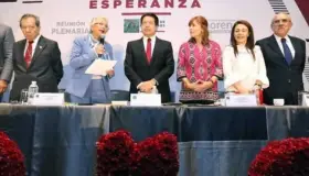 ‘Si Morena se divide, deja de ser opción de gobierno’