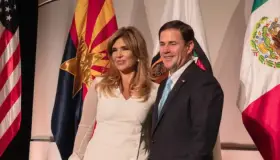 Apura Arizona acuerdo comercial