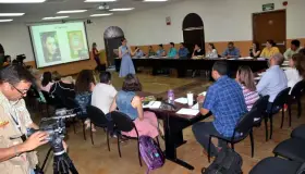 Analizan atención a estudiantes