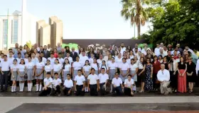 Reiteran respeto a los héroes