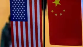 China y EU acuerdan reanudar negociaciones comerciales en octubre