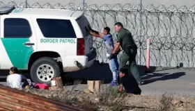 Presume EU caída de flujo migratorio gracias a México