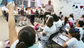 Estudiantes sonorenses son los que más avanzan en el país en examen Planea 2019