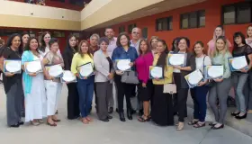 Concluyen emprendedoras taller impartido en la Unison