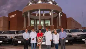 Entrega Fiscalía vehículos