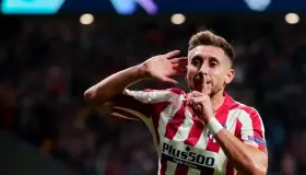 Héctor Herrera tiene su noche mágica