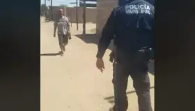 Policía se defiende y mata a agresor en SLRC: VIDEO
