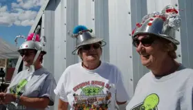 Asaltan Área 51 para cazar aliens