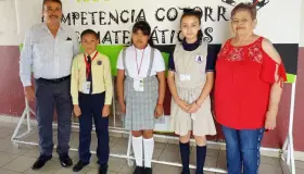 Participan en competencia nacional de Matemáticas