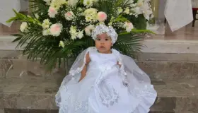 Dana Esmeralda  Recibe su Primer Sacramento