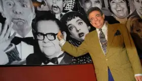 México despide al 'Príncipe de la canción'