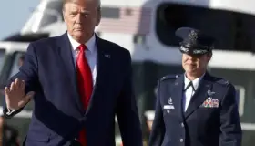 Detienen a dos socios del abogado de Trump