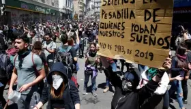 Michele Bachelet urge al diálogo en Chile