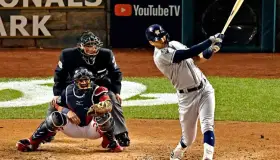 Astros remontan y están a un triunfo de coronarse