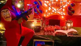 Fiesta de disfraces para Adan