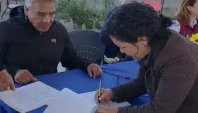 Signan convenio con el CAM 61