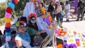 Realizan en Conalep Altares de Muertos