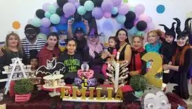 Festejan cumpleaños de Emilia Valles