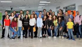 Viajan emprendedores a California