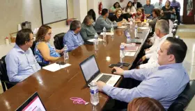 Gestionan recursos para viviendas