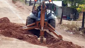 Inician tres obras de drenaje en la Colosio