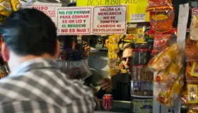 Crecen 0.9% las ventas al por menor, reporta el Inegi