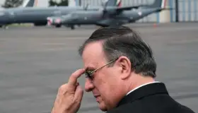 Ebrard sostiene comunicación con EU sobre cárteles