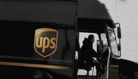 Detienen a empleados de UPS