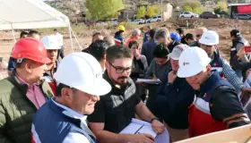Supervisan avance de obras