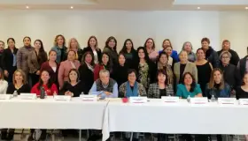 Fortalecen trabajo a favor de las mujeres