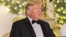 Aprueban dos cargos contra Trump; podría ser destituido