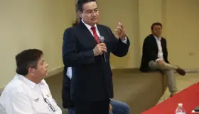 Atestigua Víctor Guerrero informe de actividades de director de Cecyte Sonora