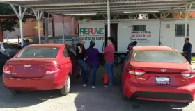 Acuden sonorenses a registrar sus autos