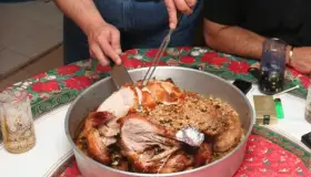 Hasta 5 kilos podrías subir de peso por comidas de fin de año