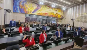 Aprueban presupuesto estatal
