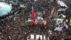 ‘¡Muerte a EU!’, iraníes llaman a vengar a Soleimani