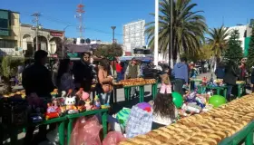 Degustan la Rosca de Reyes